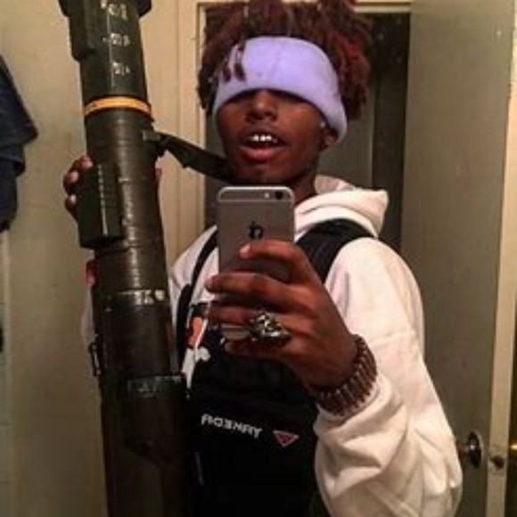 Meet your Posher, Keeley - Picture 1 of 1